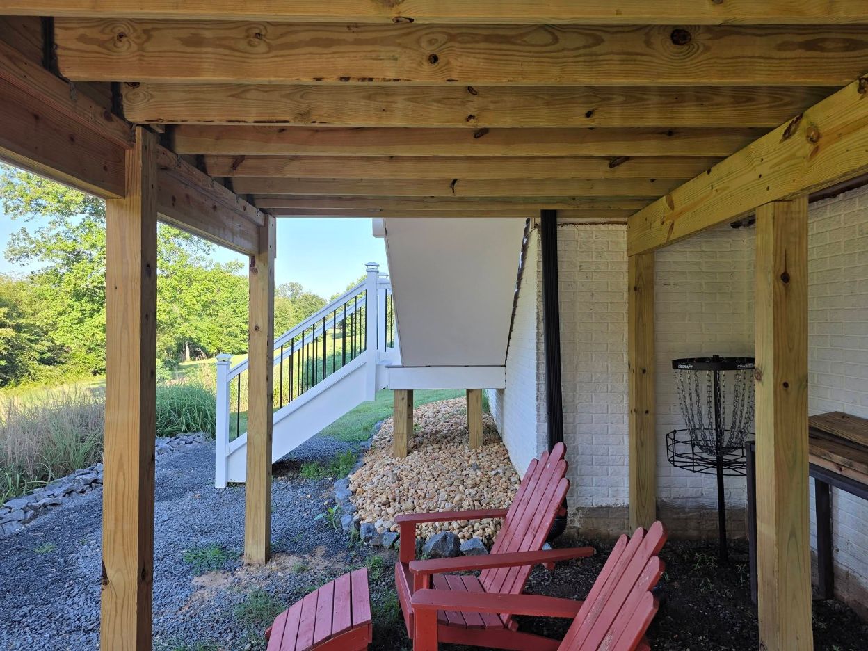 Meekins Home Build & Renovation website